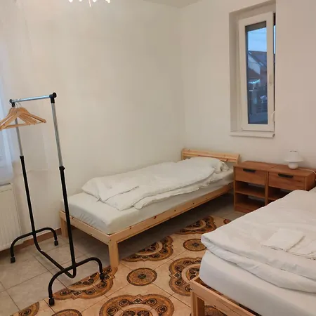 بيت ضيافة Bella Vendeghaz Székesfehérvár