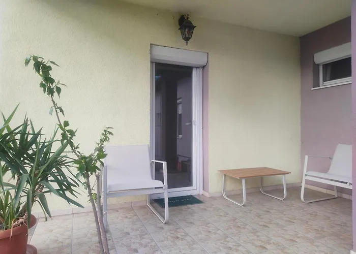 Bella Vendeghaz בית הארחה Székesfehérvár